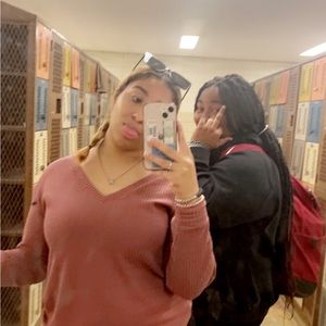 Meet your Posher, Andrea